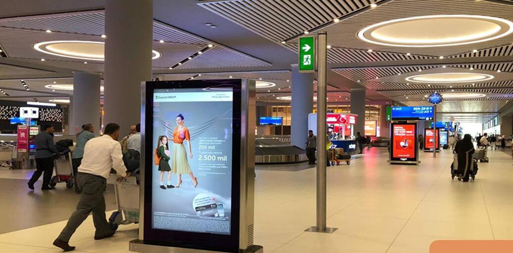 土耳其機場廣告